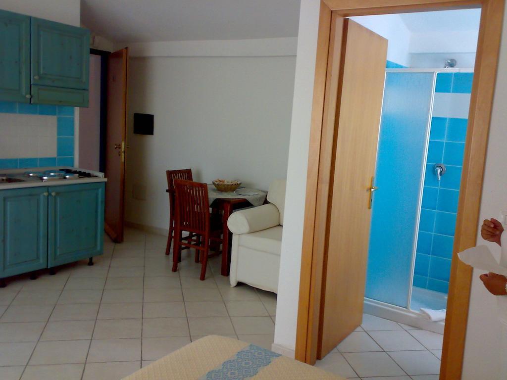 Meta Hotel Санта-Тереза-Галлура Экстерьер фото